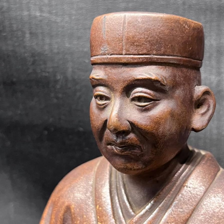 Amazon.co.jp: ▽Ec左1037 備前焼 千利休 置物 在印 在銘 人形